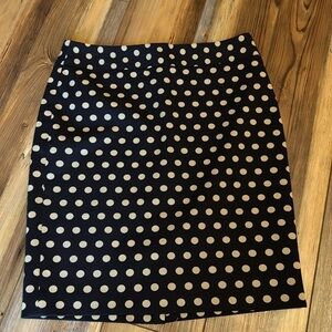 Ann Taylor Loft black skirt with tan polka dots 6P